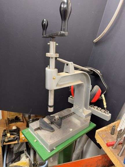 Manual Hand Tapper On Stand