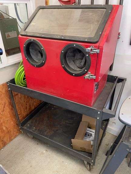 Benchtop Sandblasting Cabinet With Cart