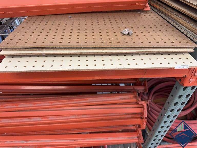 (13) Pegboard Pieces
