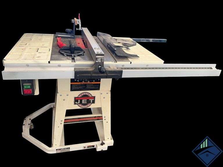 Jet Special Edition Table Saw With Mobile Base *does not include 2 Gallon Bucket*