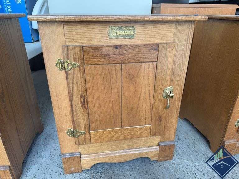 Powell Ice Box Style End Table
