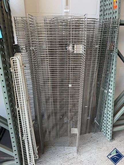 (14) Wire Baskets