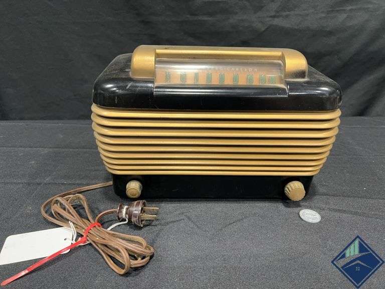 Vintage Radio Collection