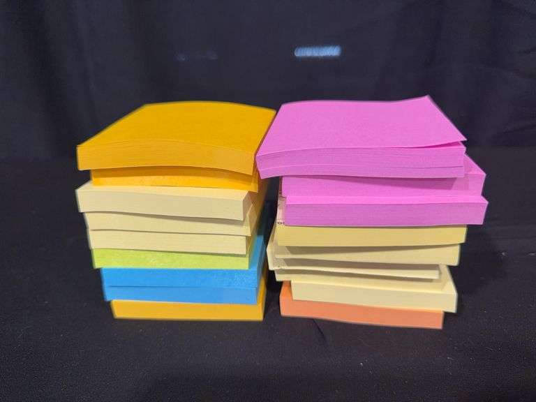 Post-it Sticky Notes Assorted Colors