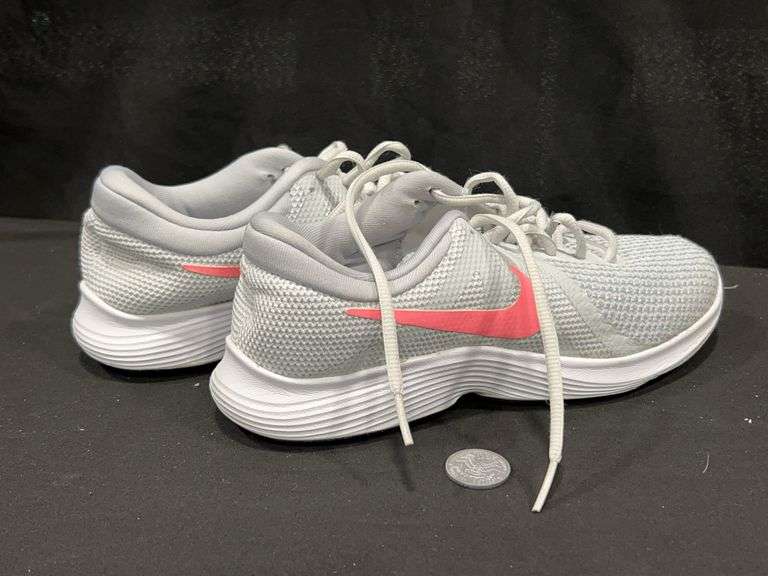 Nike Women's Running Shoes Size 6.5