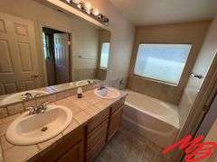 200 S McKinley Pl. Kennewick WA 99336
