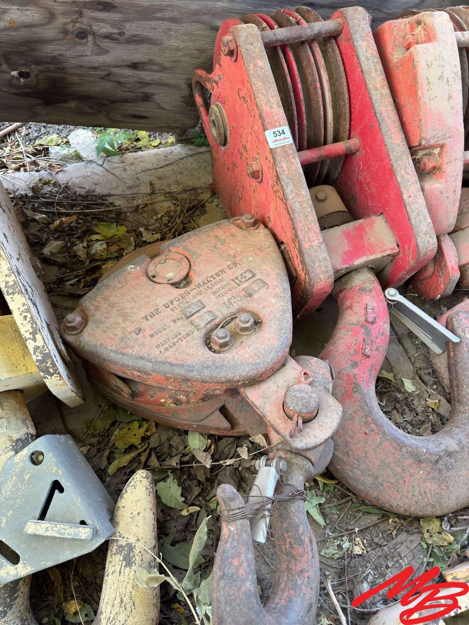 2 Crane Pully Hooks