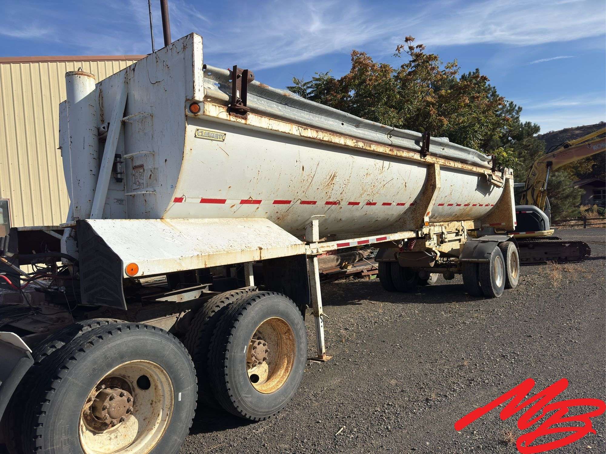 1998  Clement  End Dump Trailer  27’