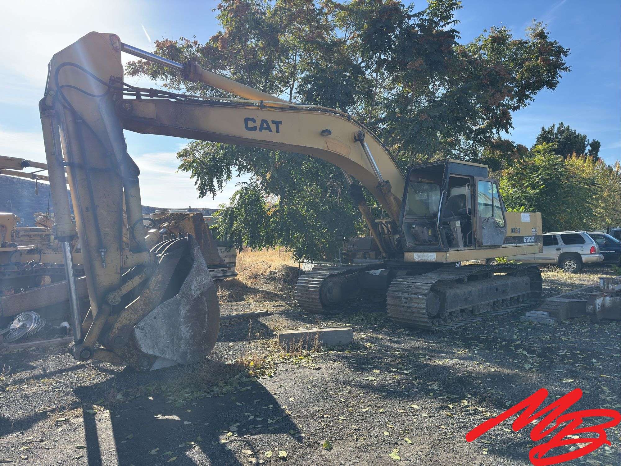 Caterpillar E300 Excavator