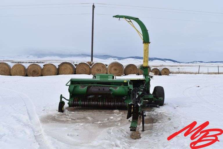 John Deere 3975 Forage Harvester, 7' CD Pickup