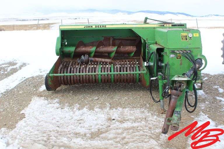 John Deere 468 Small Square Baler w/Bale Turner