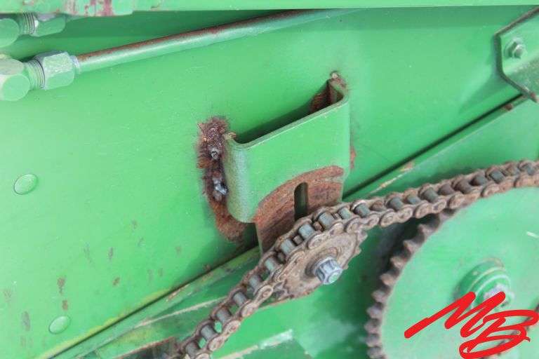 John Deere 12' Pickup Header, 9" Belt Pickup