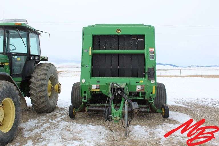 John Deere 569 Mega Wide Plus (18-20k Approx Bale Count) Round Baler