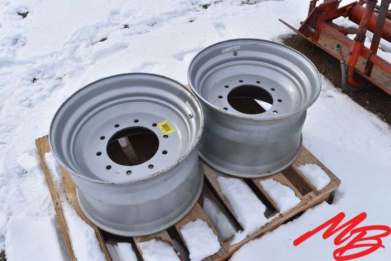(2) Truck Rims 11/22.5 Super Singles
