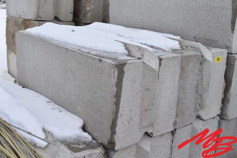 (5) Concrete Blocks 2x2x6 (4000lb)