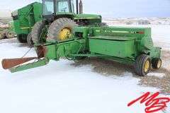John Deere 468 Small Square Baler w/Bale Turner