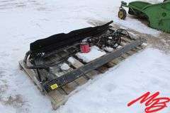 MacDon Header Adapter for Clause Combine