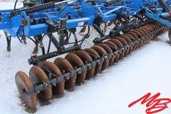 New Holland Flexicoil Tow Between Air Dril 44' w/ New Holland SC230 Air Cart