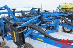 New Holland Flexicoil Tow Between Air Dril 44' w/ New Holland SC230 Air Cart
