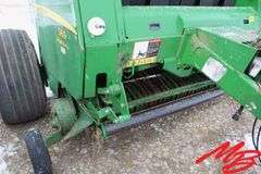 John Deere 569 Mega Wide Plus (18-20k Approx Bale Count) Round Baler
