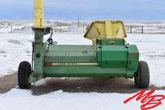 John Deere Forage Harvester w/JD 2-Row Corn Header