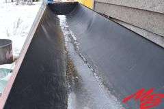 (2) Politron Stock Feeders 11"