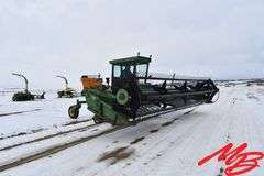 John Deere 2280 Diesel Swather, 24' Draper Header w/Poly Tine Reel