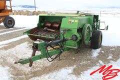John Deere 468 Small Square Baler w/Bale Turner