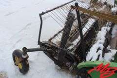 John Deere 12" Pickup Header, Auger Feed