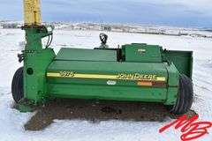 John Deere 3975 Forage Harvester, 7' CD Pickup
