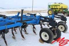 New Holland Flexicoil Tow Between Air Dril 44' w/ New Holland SC230 Air Cart
