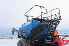 New Holland Flexicoil Tow Between Air Dril 44' w/ New Holland SC230 Air Cart