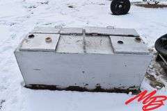 2 Compartment Fuel Tank w/Tool Box 5'x 27"x 25"