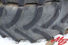 (4) 710/70 R42 Tires (fr)