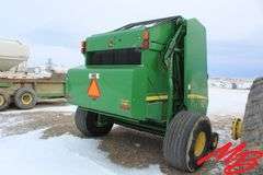 John Deere 569 Mega Wide Plus (18-20k Approx Bale Count) Round Baler