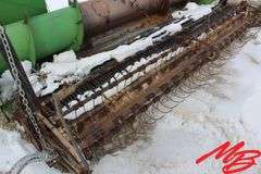John Deere Header 11" Tine Pickup, Auger Feed