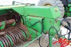 John Deere 468 Small Square Baler w/Bale Turner