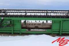 John Deere 635F Hydea Flex Header, Poly Tine Reel, Poly Cones, Light Package