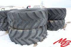 (4) 710/70 R42 Tires (fr)