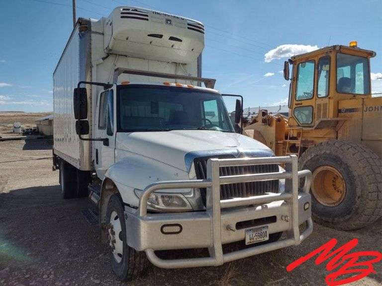 2005 International 4300 Truck