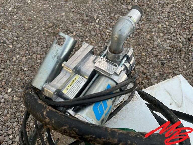 Better Built 100Gallon LShape Aux Fuel Tank w/GPI 12Volt Pump