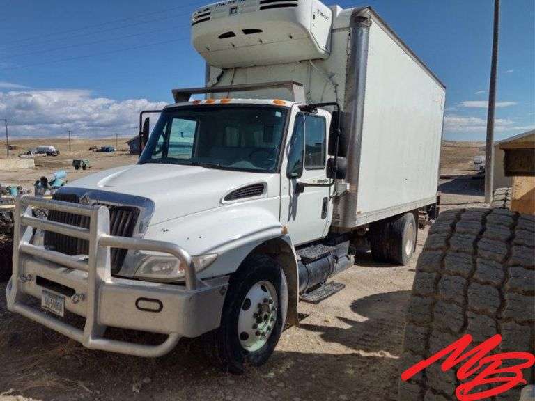2005 International 4300 Truck