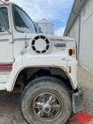 Ford L8000 Feed Truck W/ Harsh Haysizor 16Z24 Box
