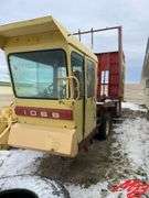 New Holland 1068 Bale Wagon