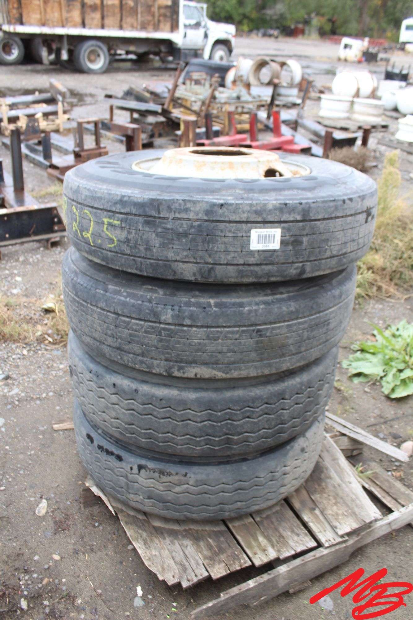 (4) Tires on Rims, 11R22.5 (poor)