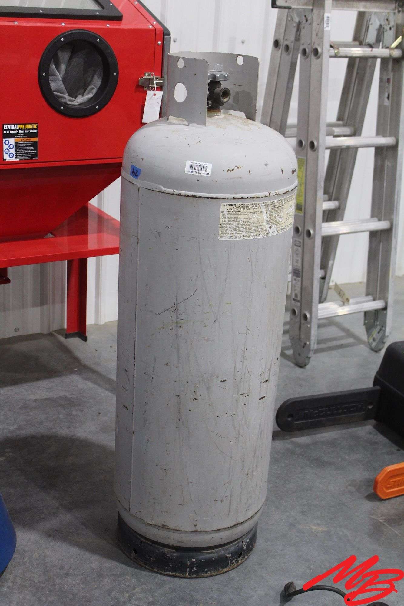 100-lb Propane Bottle