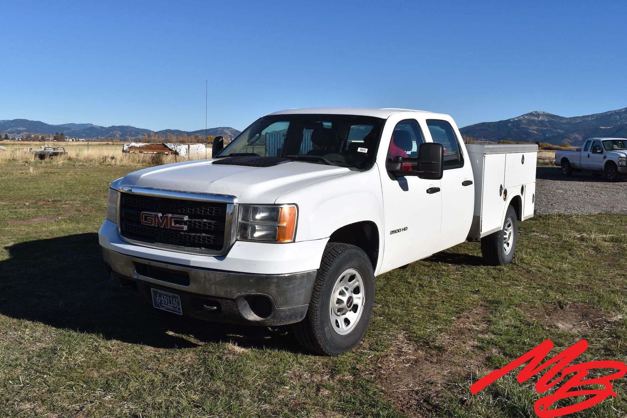 2012  GMC  2500 Crew Cab 4x4 Service Pickup