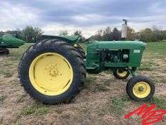 John Deere  2010 Tractor