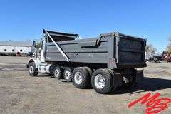 2008  Kenworth  T800 Dump Truck