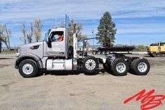 2020  Peterbilt  567 Semi Truck